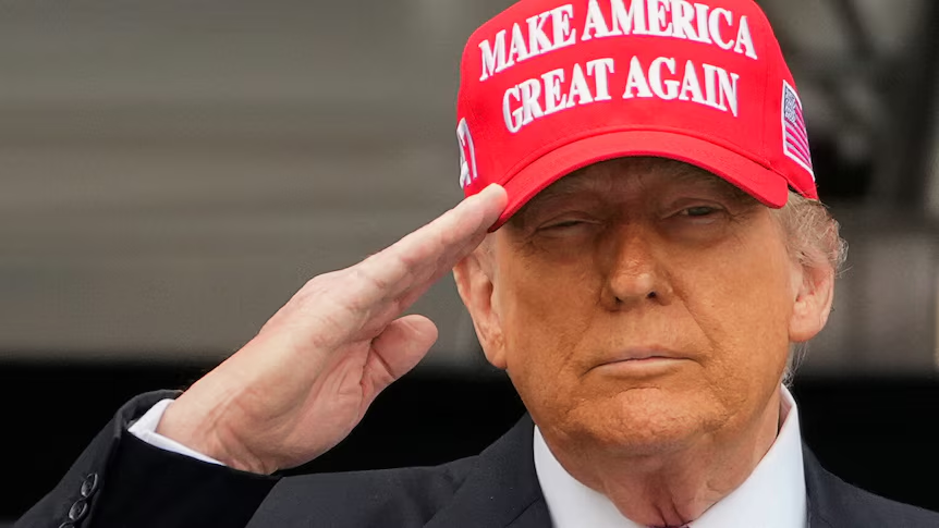 "Canh bạc lớn" của Tổng thống Trump khi tấn công Iran 2 Tổng thống Mỹ Donald Trump tại Nhà Trắng hôm 21/5.